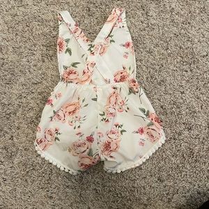 Cross cross back romper